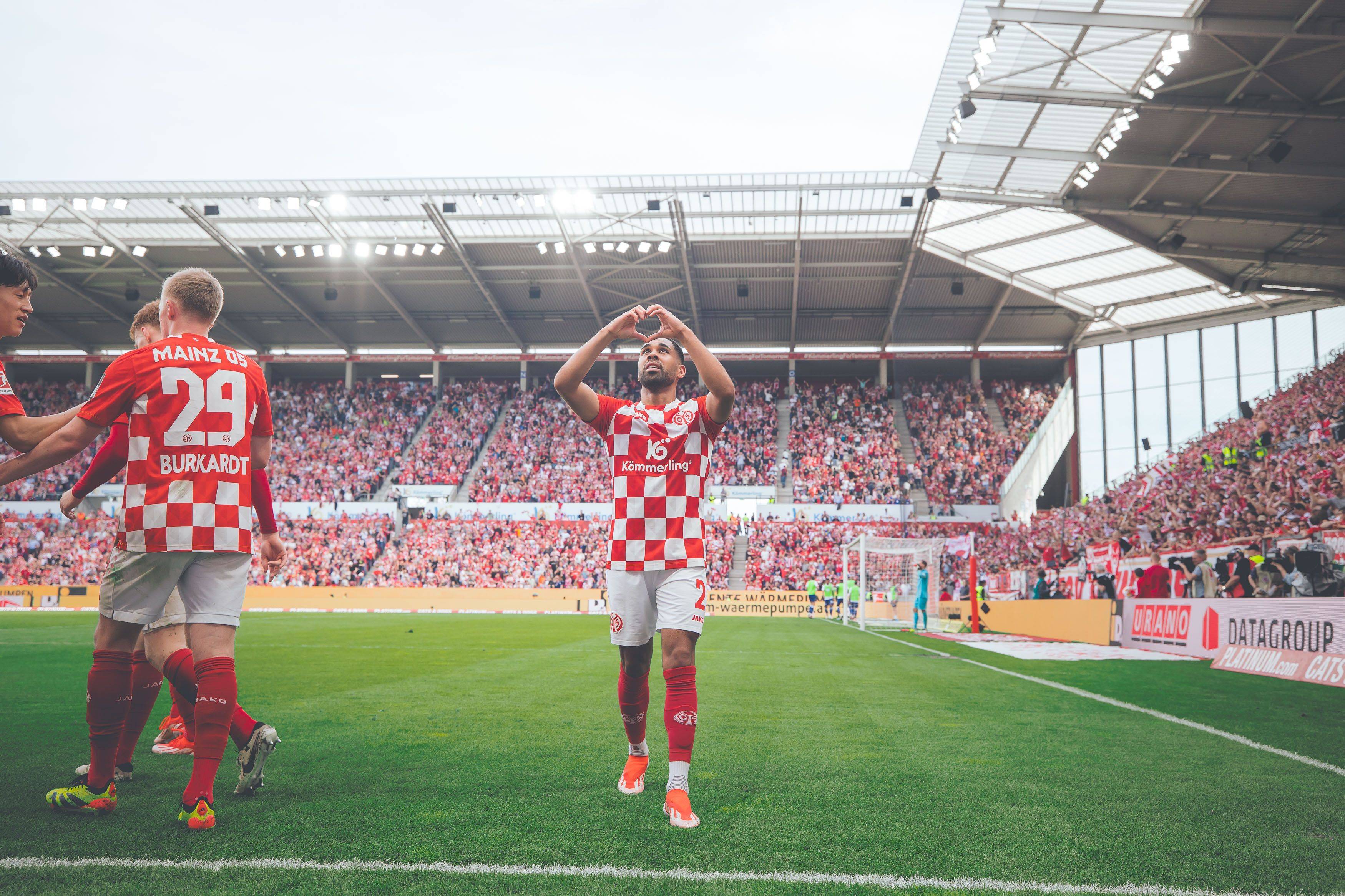 关于加时末段体能课后,密尔沃基雄鹿状态回暖备战德国杯,态度坚定,细节决定成败的信息 关于加时末段体能课后,密尔沃基雄鹿状态回暖备战德国杯,态度坚定,细节决定成败的信息