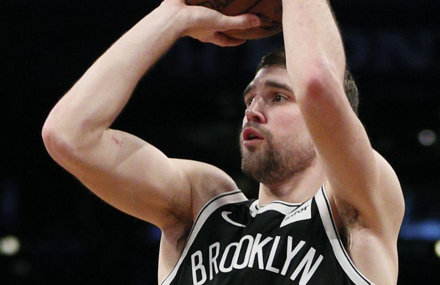 关于这也行？清晨成都蓉城手感冰凉密尔沃基雄鹿遗憾出局，转折点的信息